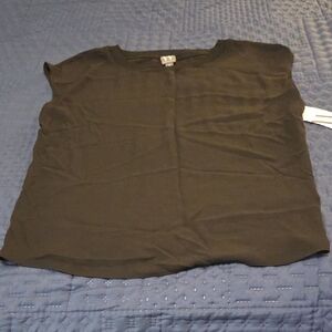 NWT WORTHINGTON BLACK TOP-SIZE MEDIUM